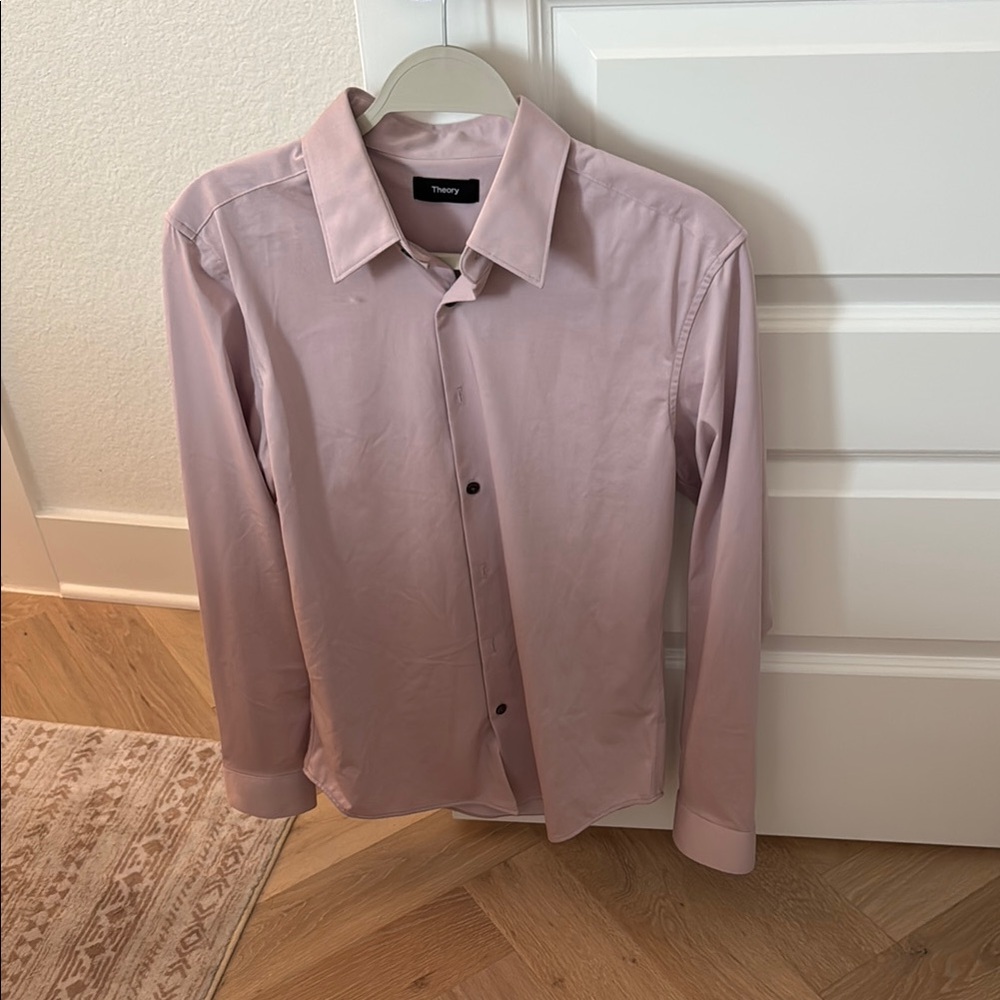 Theory Light Pink Long-Sleeve Dress Shirt with Pointed Collar